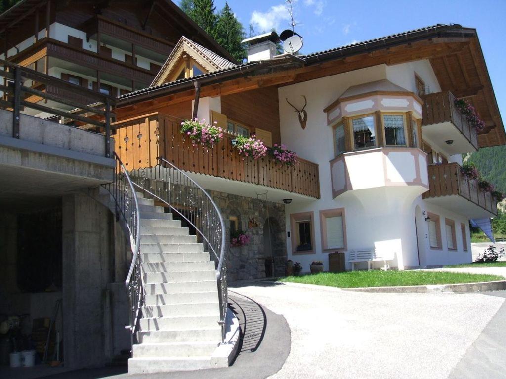 Villa Mazzel With Balcony Vigo di Fassa Ngoại thất bức ảnh
